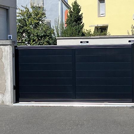 Appartement De Prestige Au Centre Climatise Avec Jardin Prive コルマール エクステリア 写真